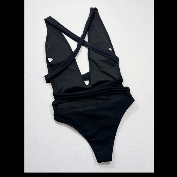 Black Plunging Backless One Piece Swimsuit - Picture 3 of 5